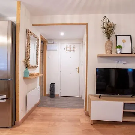 Com Estacionamento Incluido Apartment *